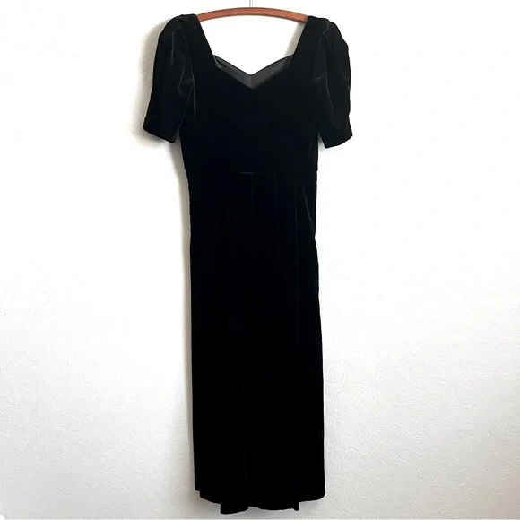 LAURA ASHLEY Vintage Black Velvet Dress Sweetheart Neckline Size 8 *Runs Small - Picture 13 of 16
